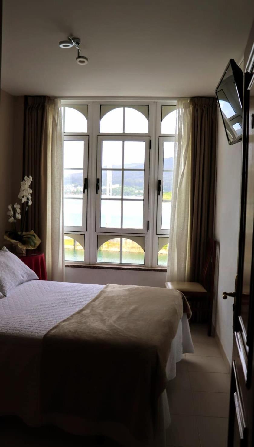 Hostal O Forno Porto do Barqueiro Eksteriør billede