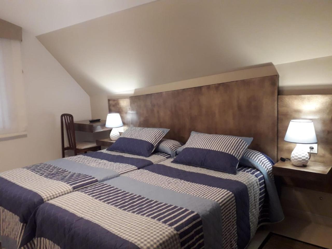 Hostal O Forno Porto do Barqueiro Eksteriør billede